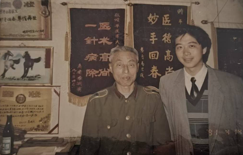 一脉医心，两岸情长