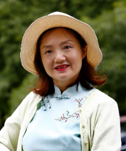 平悦玲，复旦大学中文系讲师